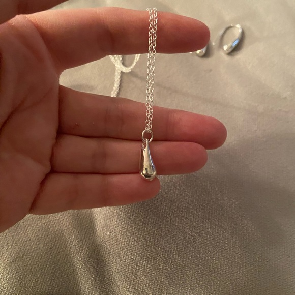 Ladies 4 piece matching jewelry set.  Silver with Rhodium Coating - Picture 5 of 5